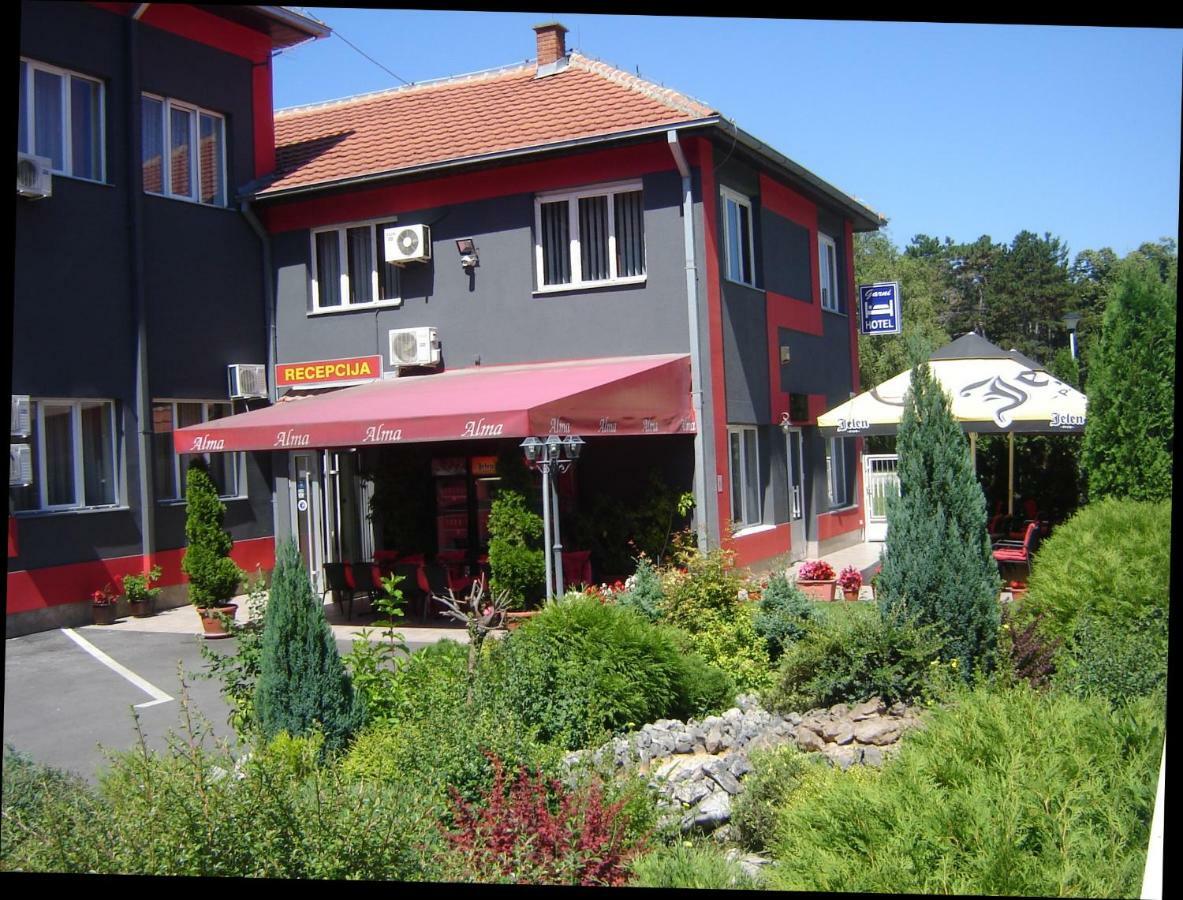 Garni Hotel Alma Pirot Exterior foto